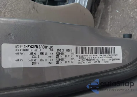 2013 Chrysler Town & Country Touring-L z USA, uszkodzony, nr VIN 2C4RC1CG3DR676919